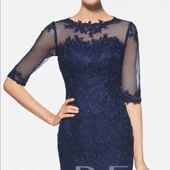 Formal Dress - Picture 2 of 8